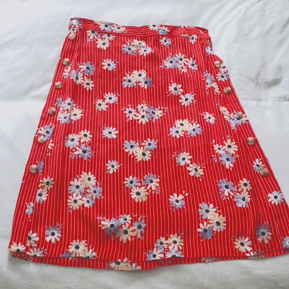 Madewell Side-Button floral Skirt in Daisy Society